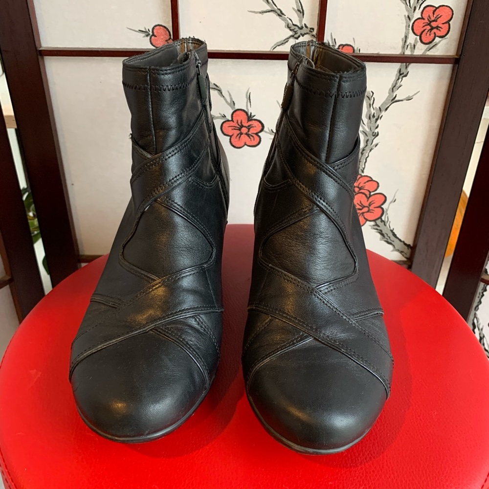 Privo Ankle Boots by Clarks